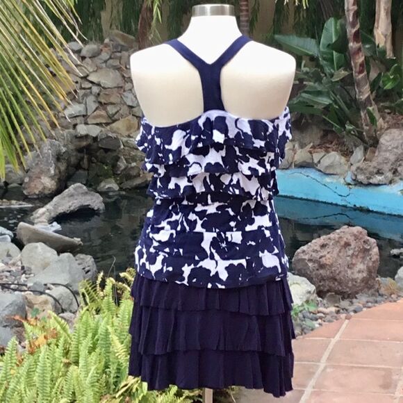 INC INTERNATIONAL CONCEPTS BLOUSE AND SKIRT SIZE MEDIUM - Picture 4 of 5